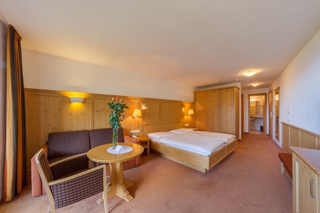 Hotel Plunger カステルロット エクステリア 写真