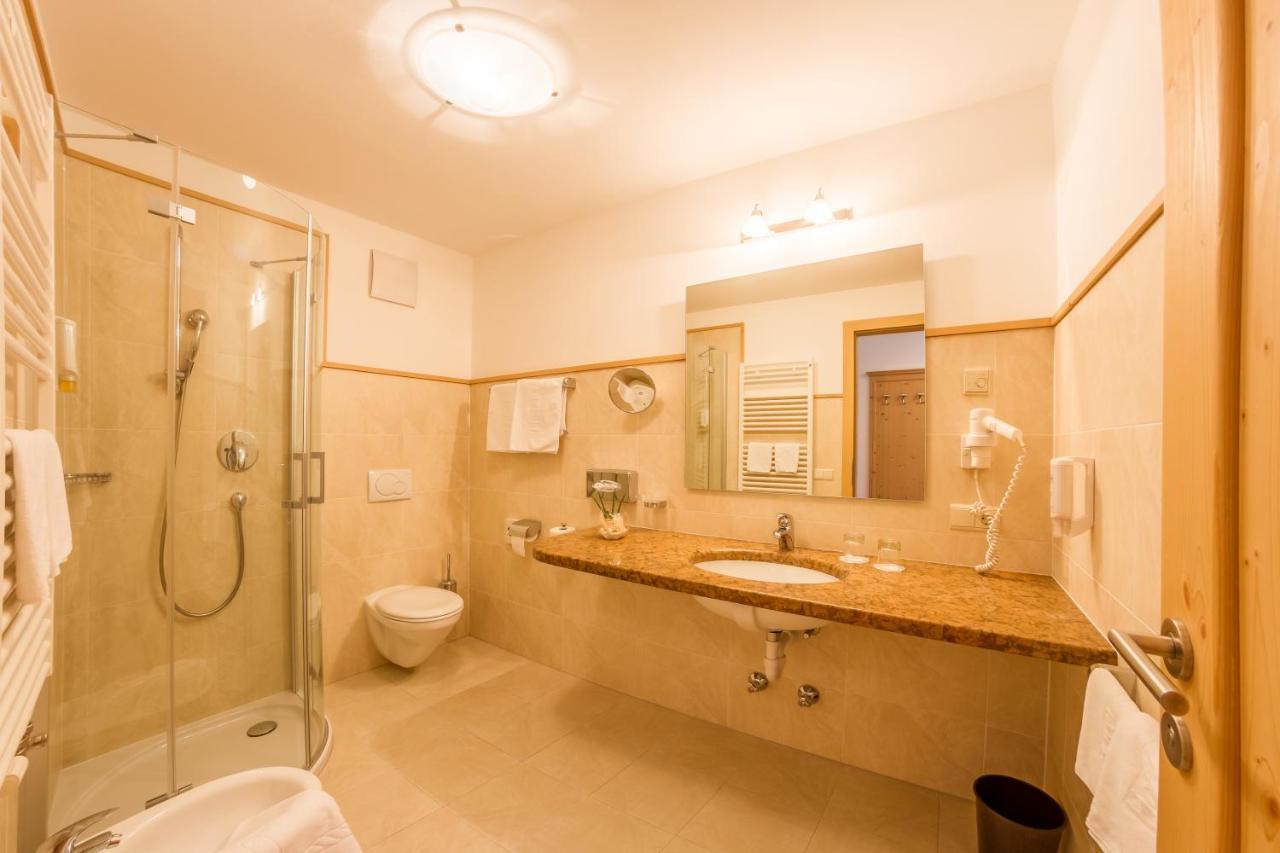 Hotel Plunger カステルロット エクステリア 写真